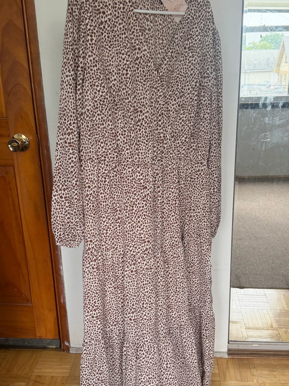 Long Sleeve V-Neck Tiered Dress in Taupe Leopard Print